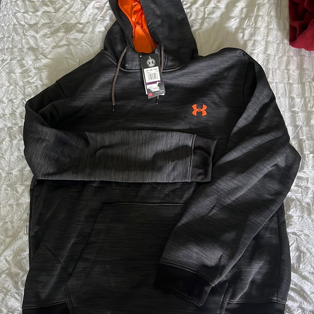 NWT Under Armour hoodie 2XL